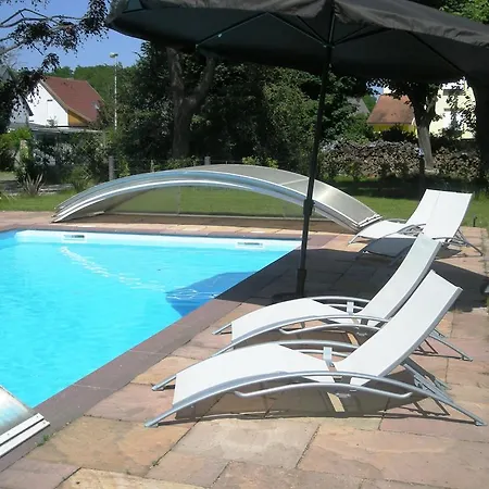 Aux Berges De La Thur 3*